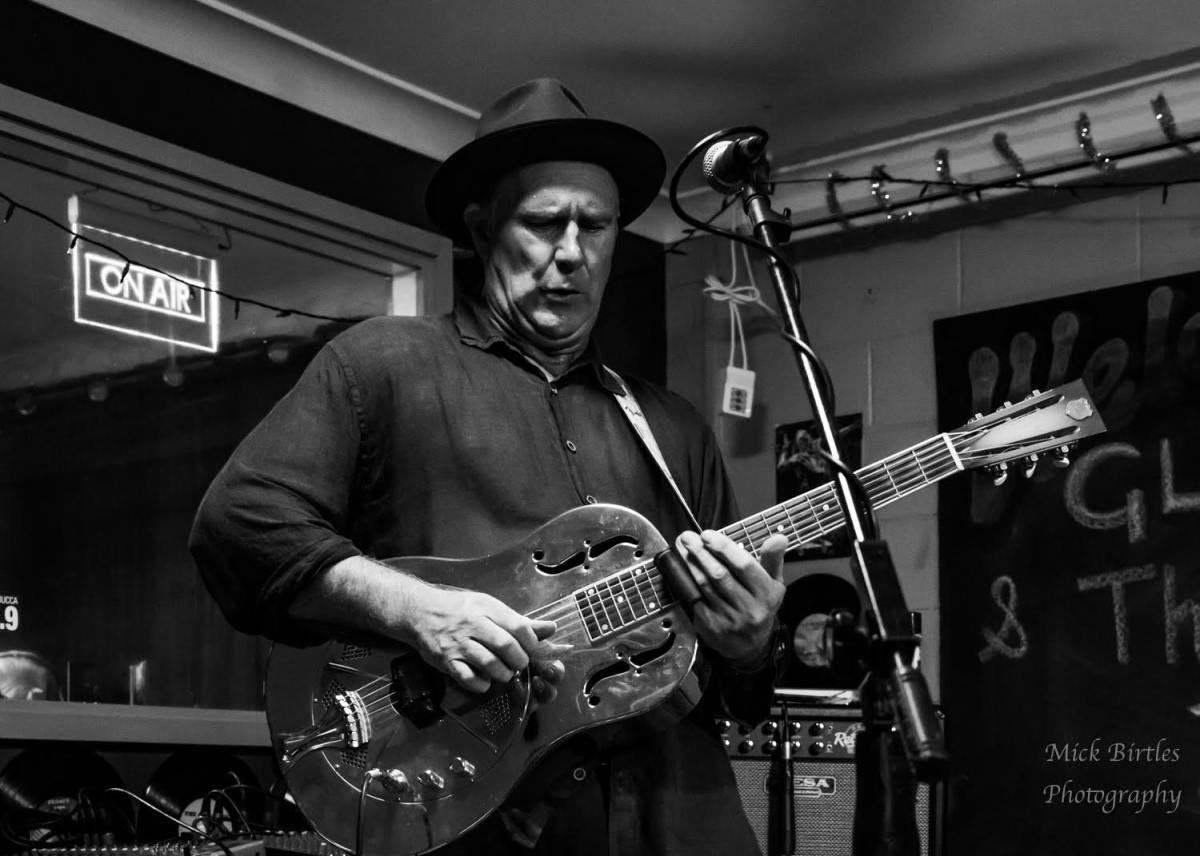 Glenn Heath & The Deep Blue Sea play at Bellingen Spring Plant Fair&nbsp;9.9.23